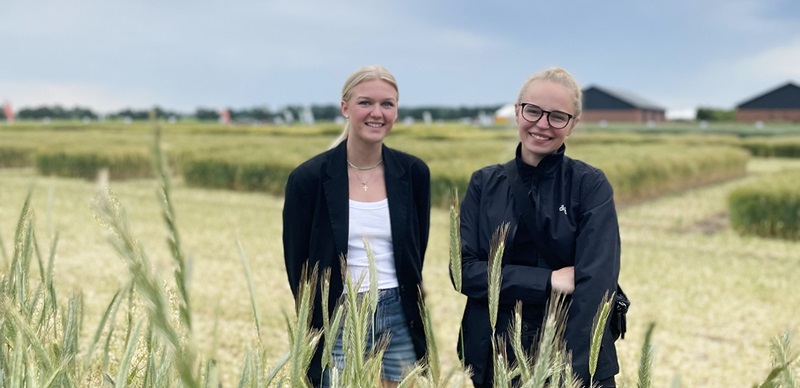 Maja Lærkesø Andersen_trainee_Marie Mathilde Linnet_elev