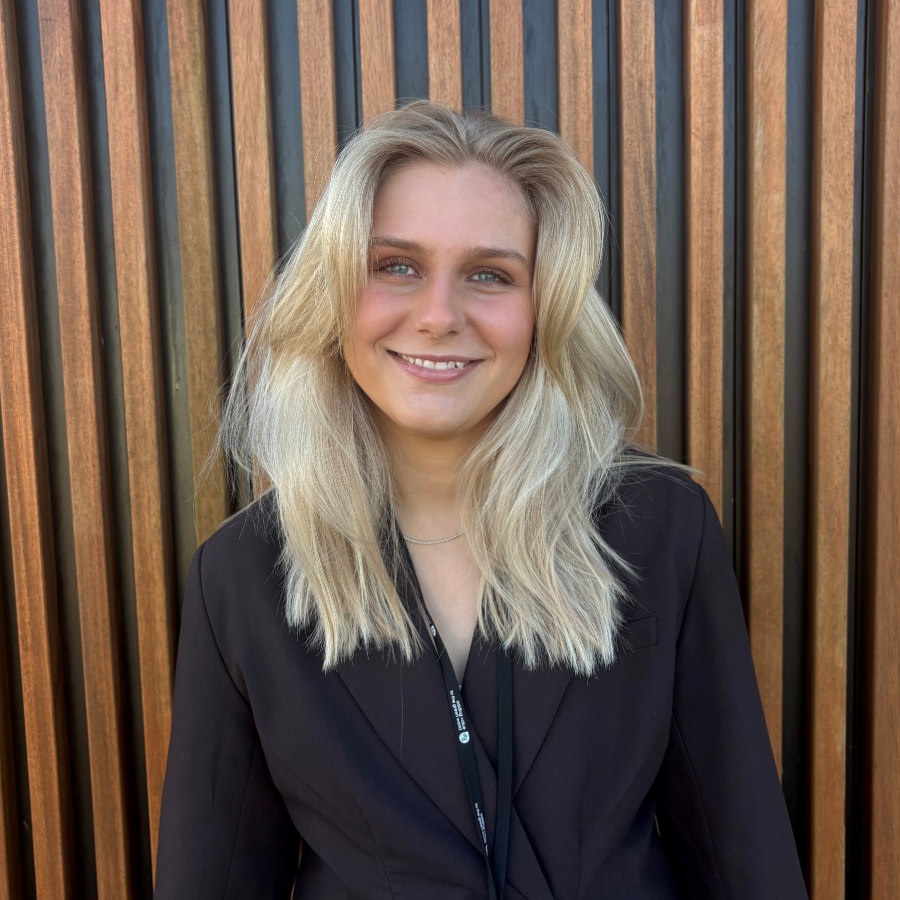 Lærke Brixen